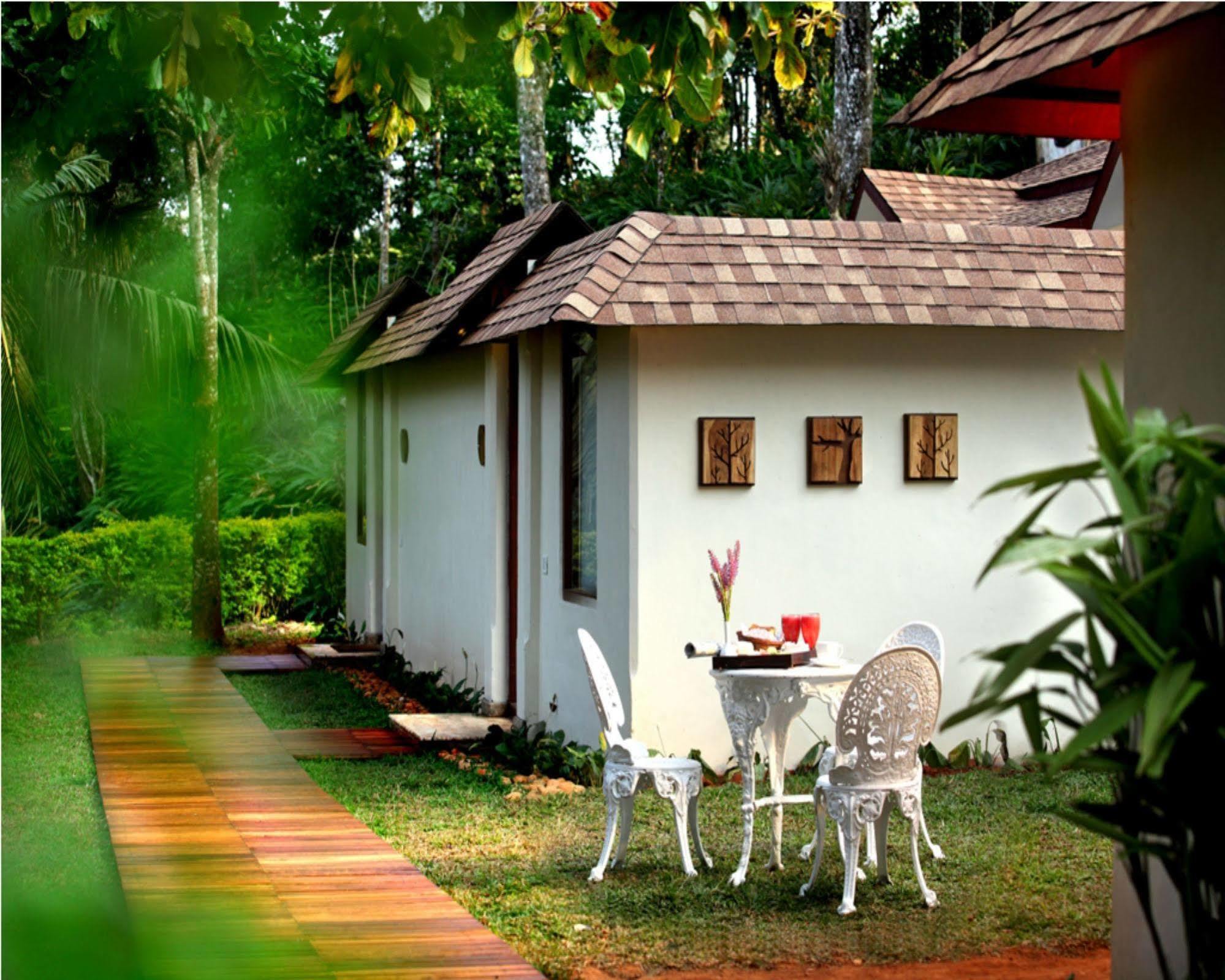 Carmelia Haven Resort Thekkady Kültér fotó